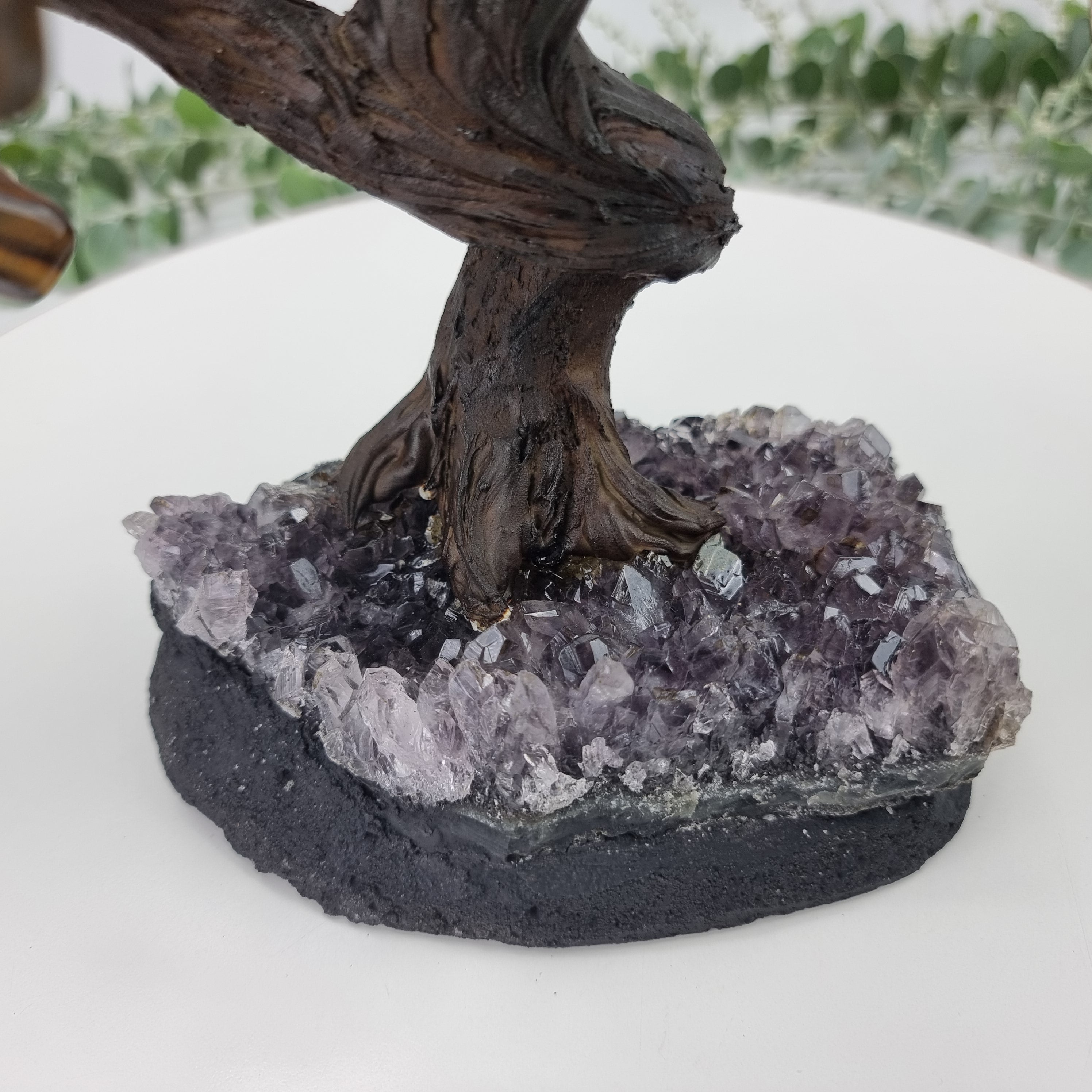 Natural TIGER'S EYE Tree | 120 Stones, 24 branches | Amethyst Base, 20 cm high - Handmade Piece BR Crystals