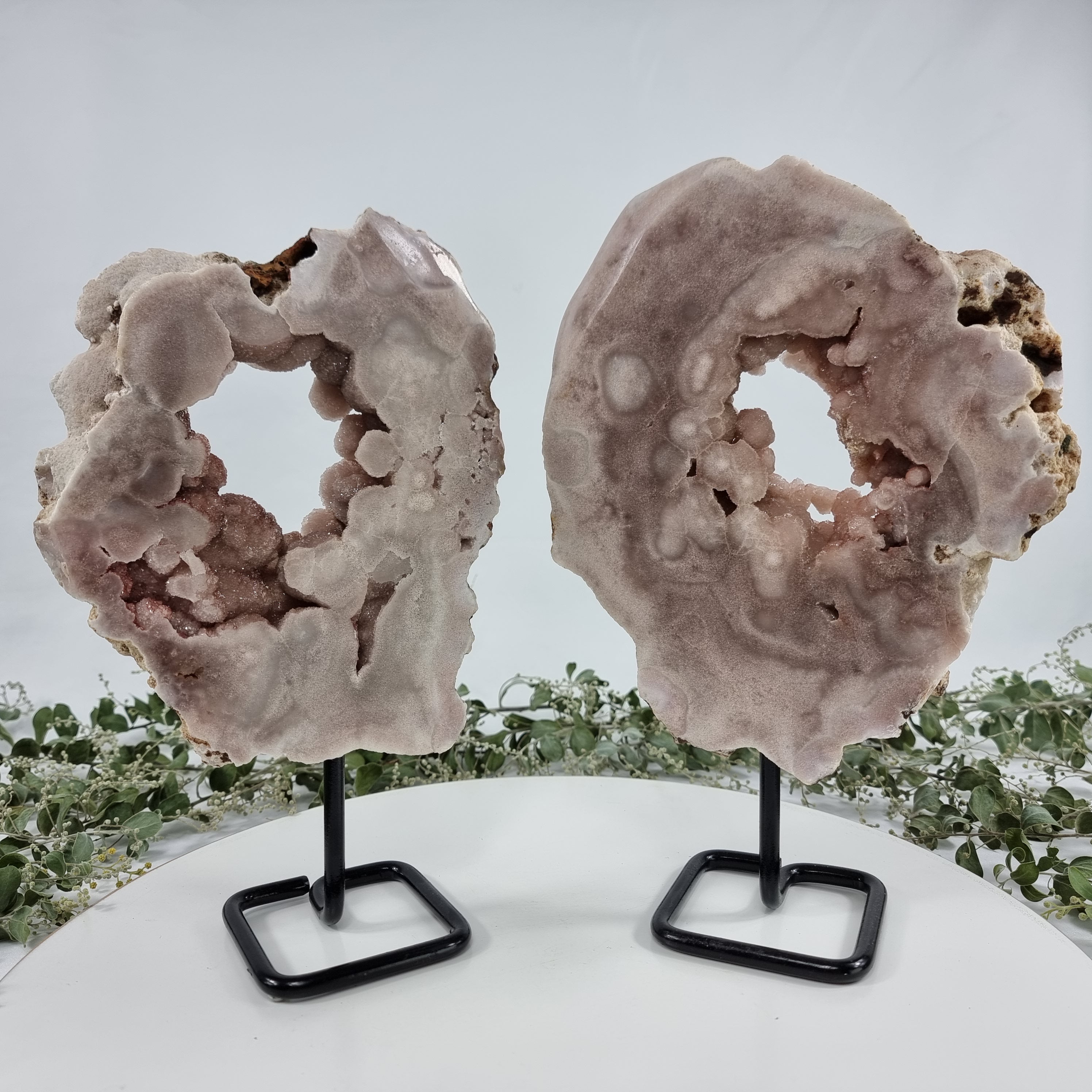 Special Pink Amethyst Druse | 2-Piece Set, Black Iron Base | Weight 3.10 kgs, Height 28 cm | Energy, Beauty and Sophistication