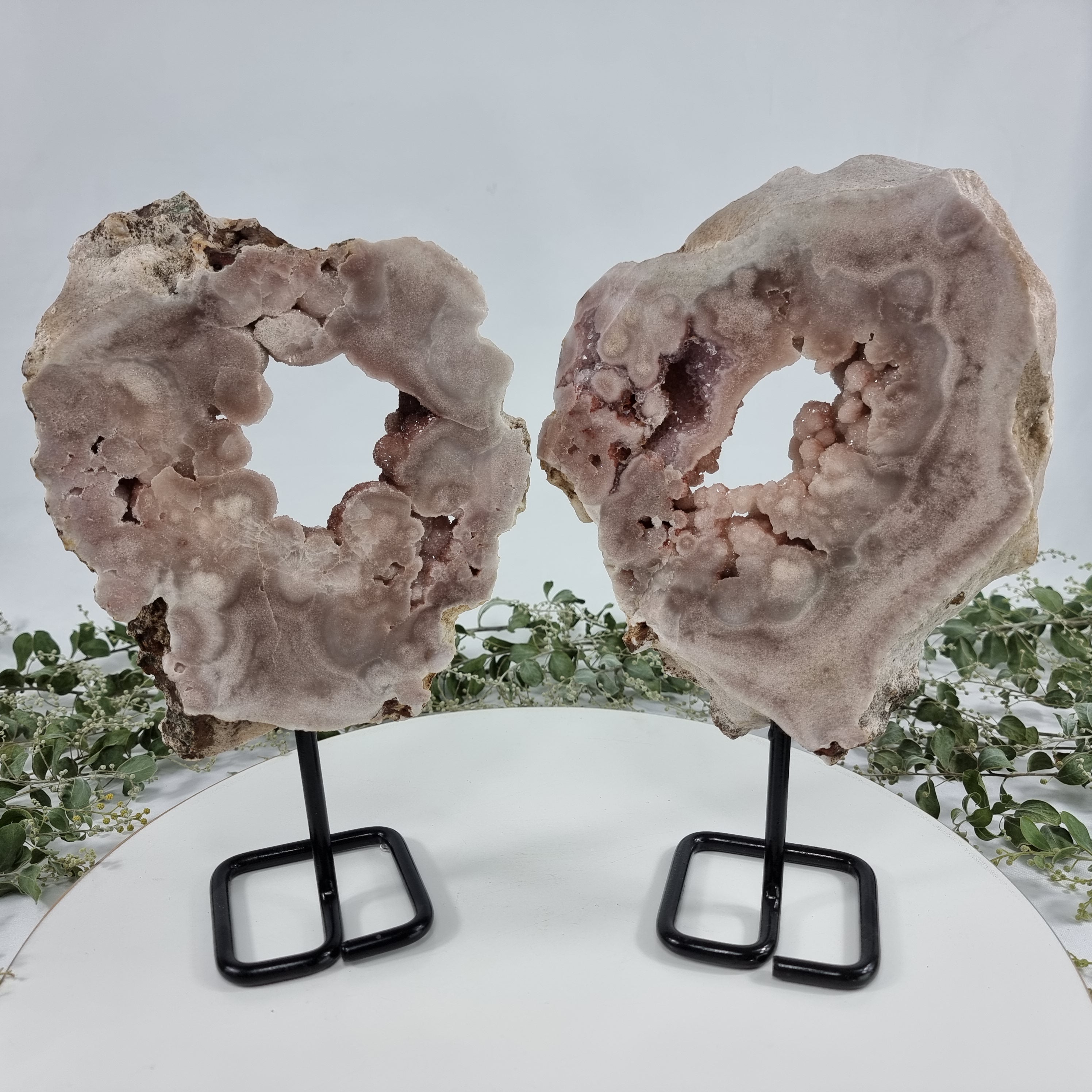 Special Pink Amethyst Druse | 2-Piece Set, Black Iron Base | Weight 3.10 kgs, Height 28 cm | Energy, Beauty and Sophistication