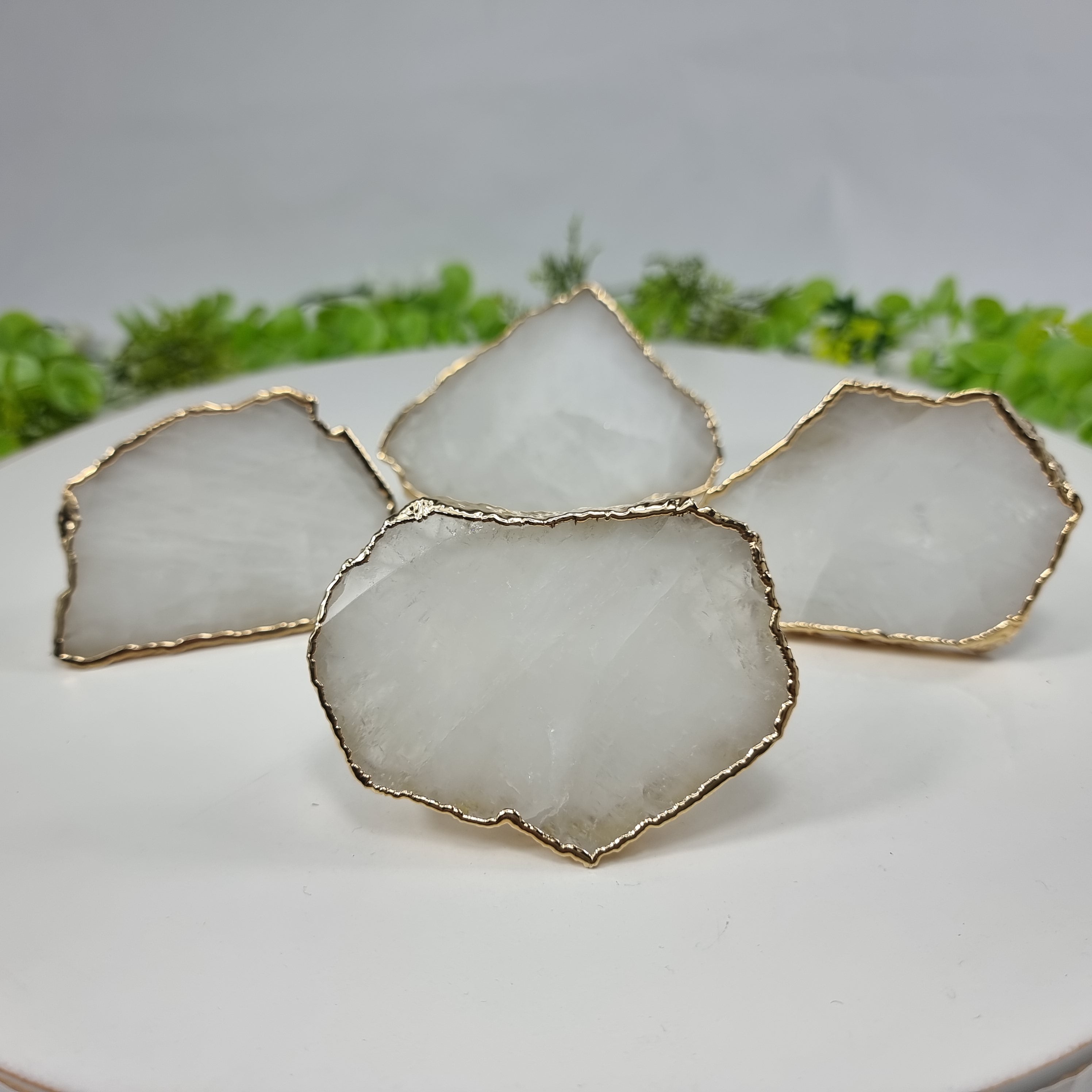 Porta Guardanapos QUARTZO BRANCO Bordas Douradas com Acrílico | 6 unidades | Tamanho de 7 a 9 cm | Peça Artesanal BR Crystals