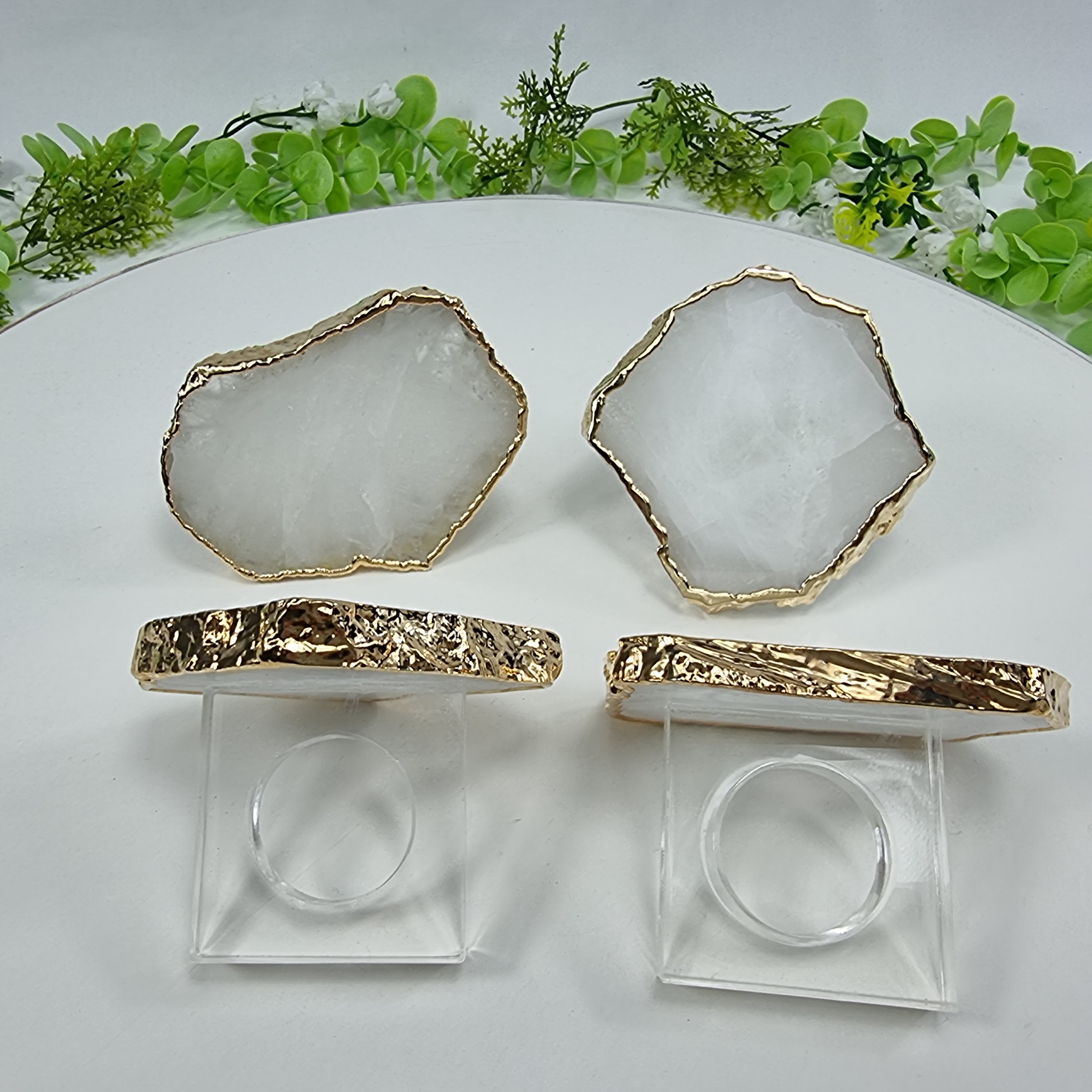 Porta Guardanapos QUARTZO BRANCO Bordas Douradas com Acrílico | 6 unidades | Tamanho de 7 a 9 cm | Peça Artesanal BR Crystals