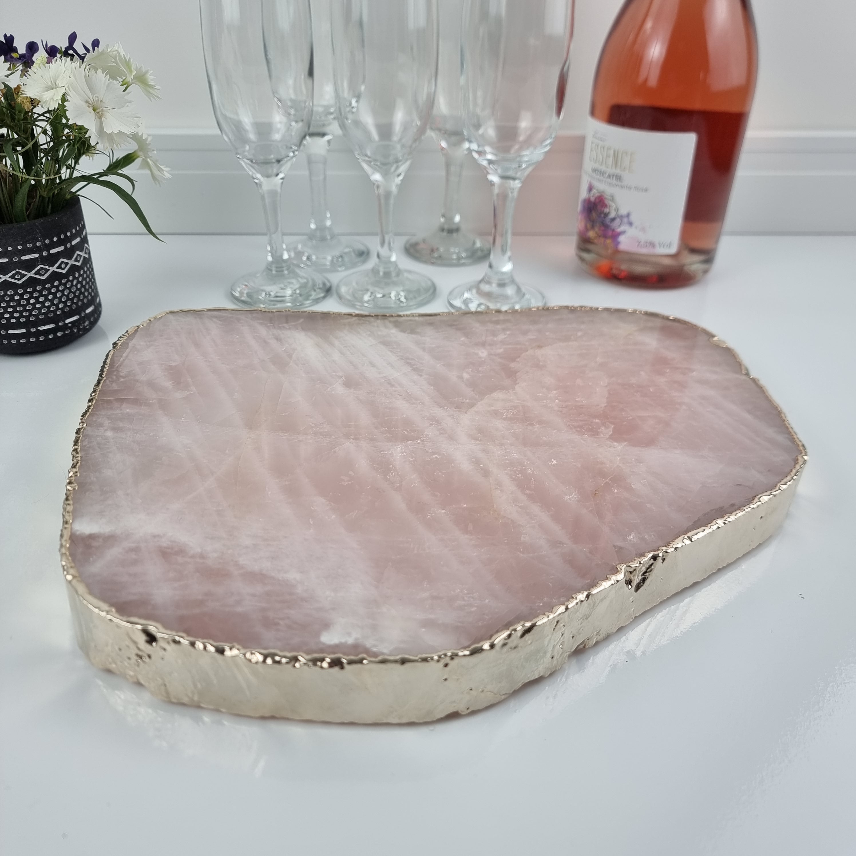 Bandeja de QUARTZO ROSA Bordas Douradas | 1 Unidade | Tamanho 30 cm | Peça Artesanal BR Crystals