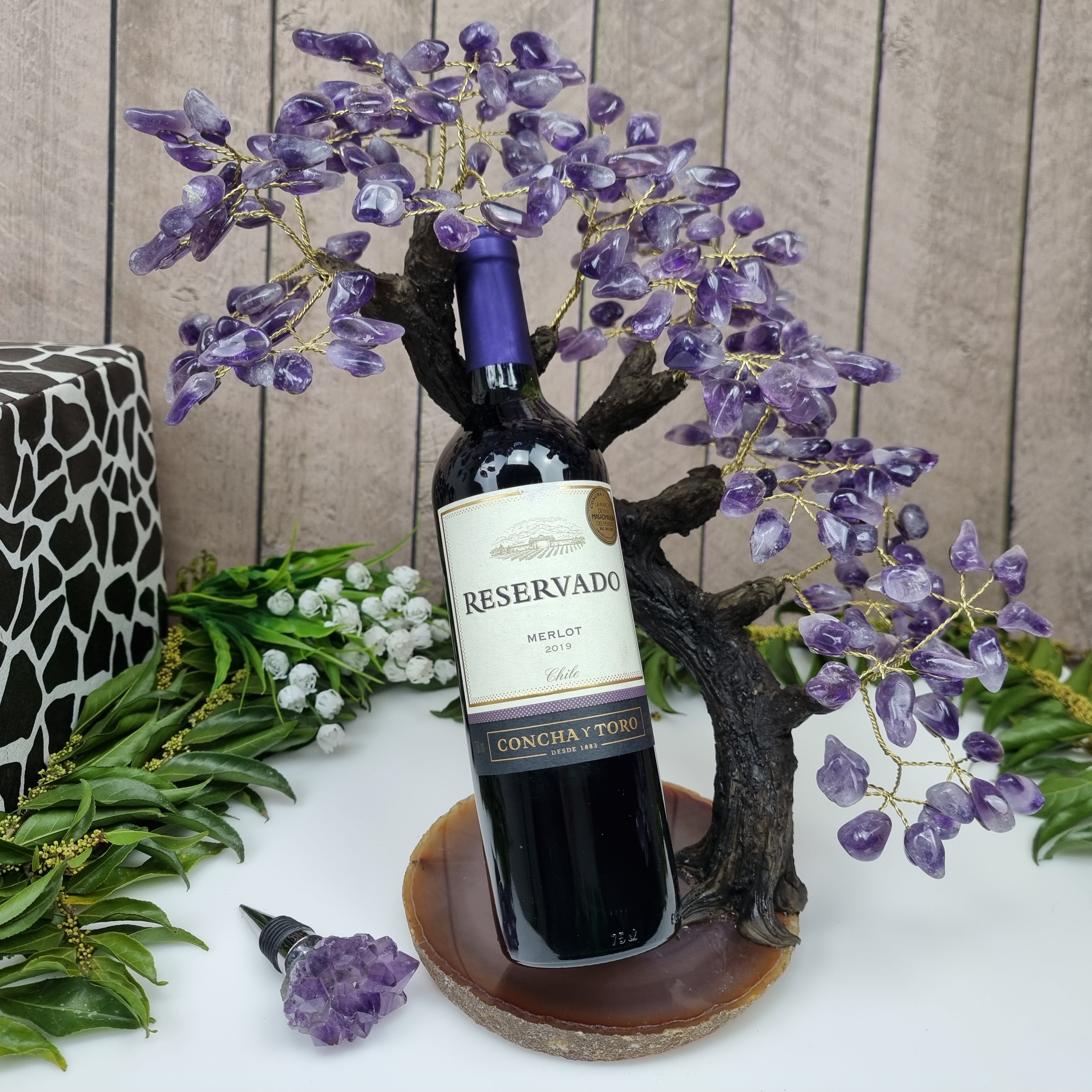 Árvore de Ametista Porta Vinho base ágatas, 44 galhos  e 220 pedras, 40 cm alt peso 2,450 kg