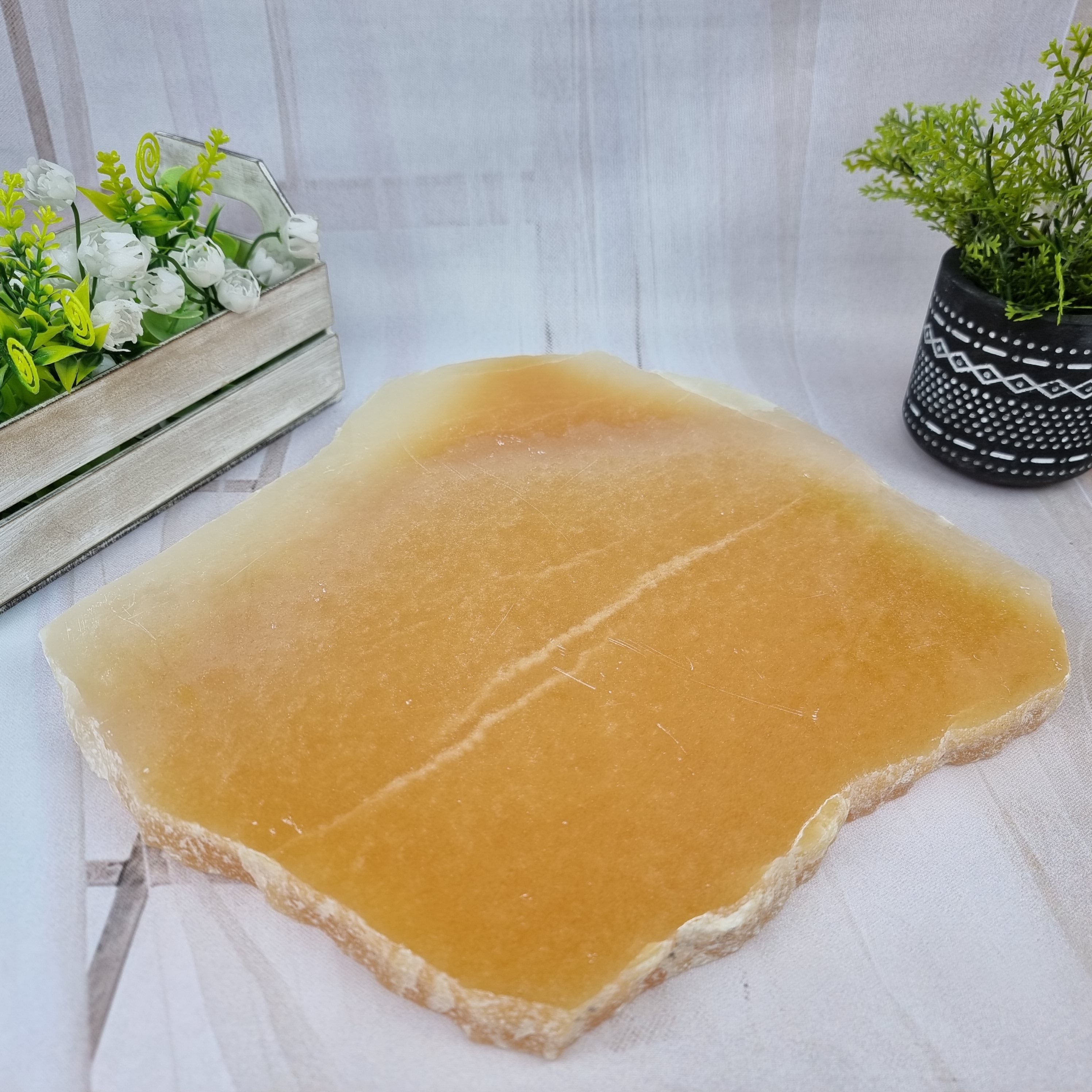 Bandejas de Quartzo com BORDAS NATURAIS tamanho 30 a 35 cm e peso de 3 kgs
