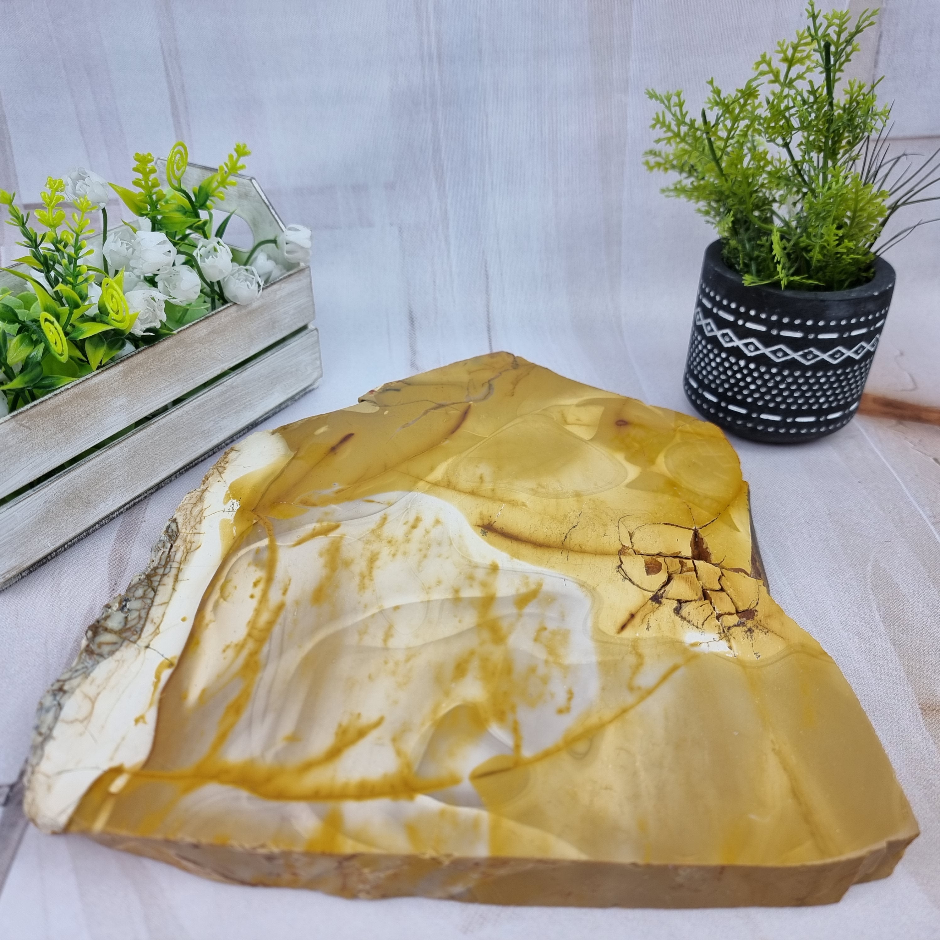 Bandejas de Quartzo com BORDAS NATURAIS tamanho 30 a 35 cm e peso de 3 kgs