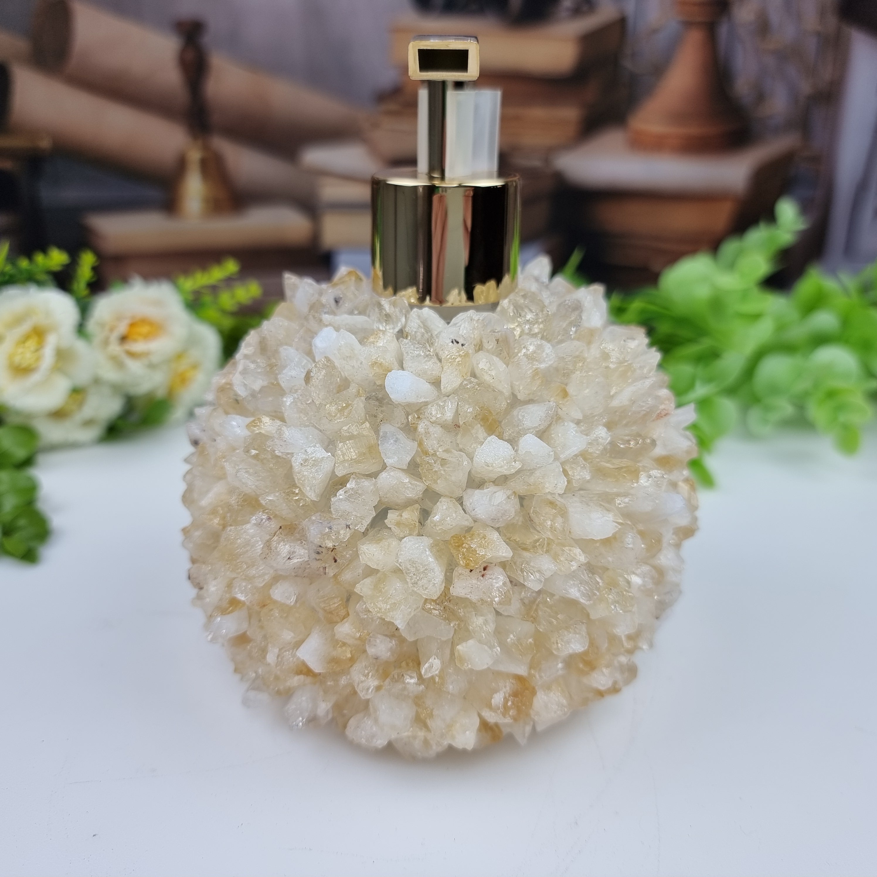 Saboneteira de CITRINO | Altura 15 cm | Bocal Dourado e Prateado | Energia, Beleza e Sofisticação